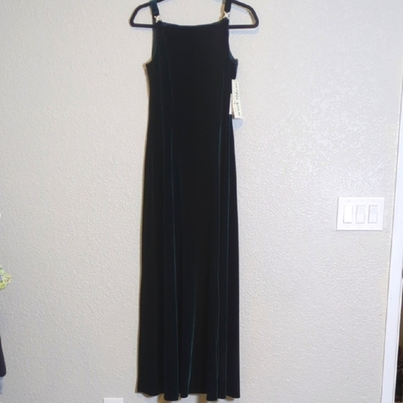 Betsy & Adam by Jaslene green velvet sleeveless square neck maxi dress 📸 - Picture 1 of 11